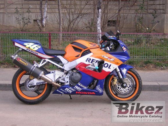 2001 honda cbr 900 rr fireblade photo